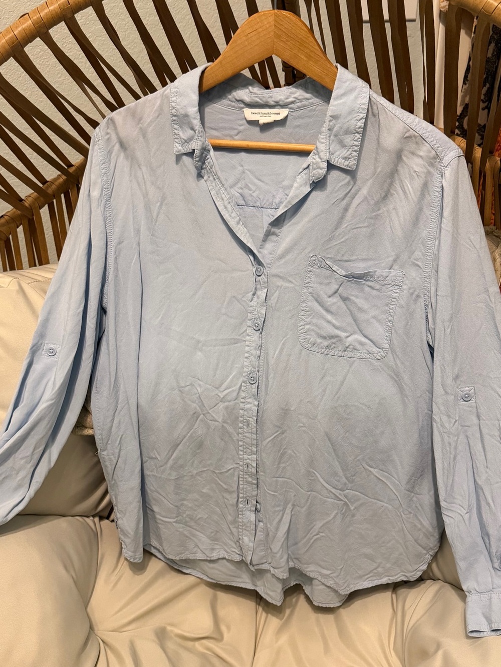 BeachLunchLounge Light Blue Button-Down Shirt | Medium | Swim Cover-Up | EUC